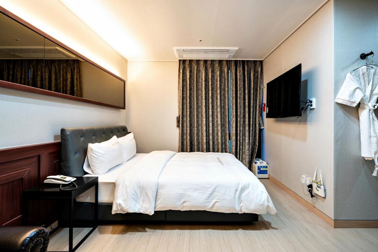 Siheung Seoul Tourist Hotel Ngoại thất bức ảnh