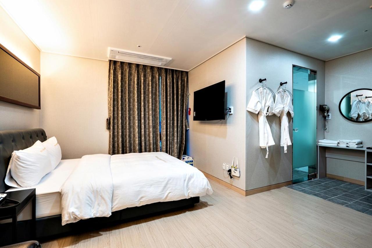 Siheung Seoul Tourist Hotel Ngoại thất bức ảnh