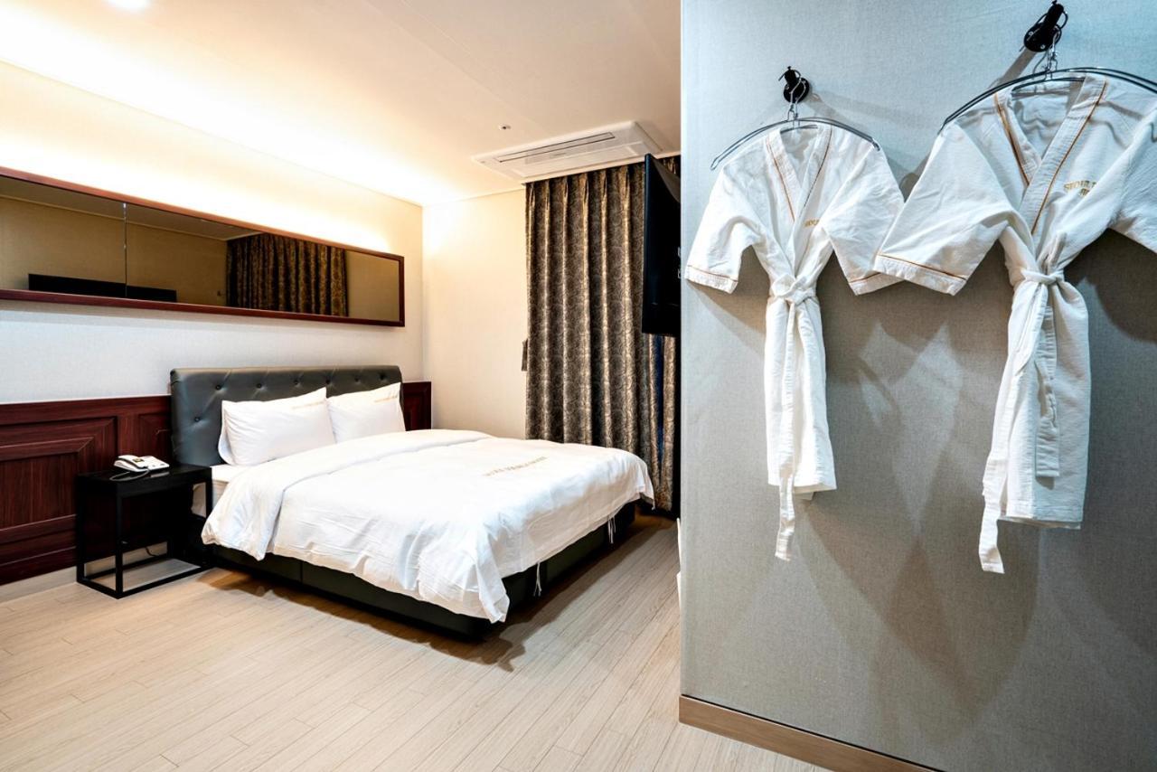 Siheung Seoul Tourist Hotel Ngoại thất bức ảnh