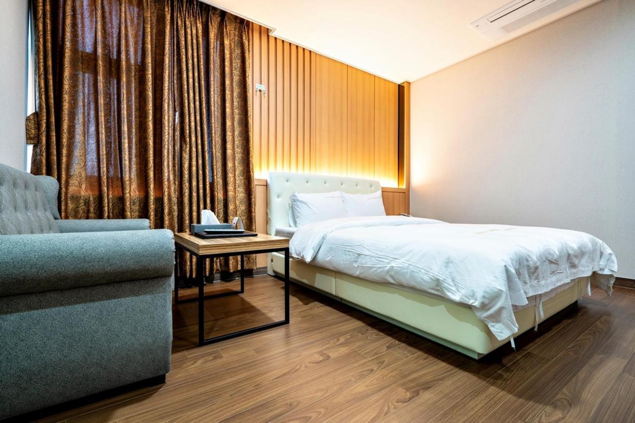 Siheung Seoul Tourist Hotel Ngoại thất bức ảnh