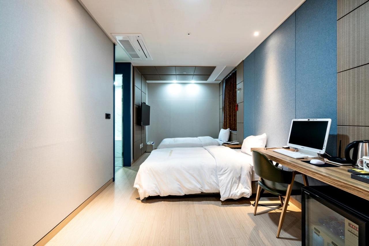 Siheung Seoul Tourist Hotel Ngoại thất bức ảnh